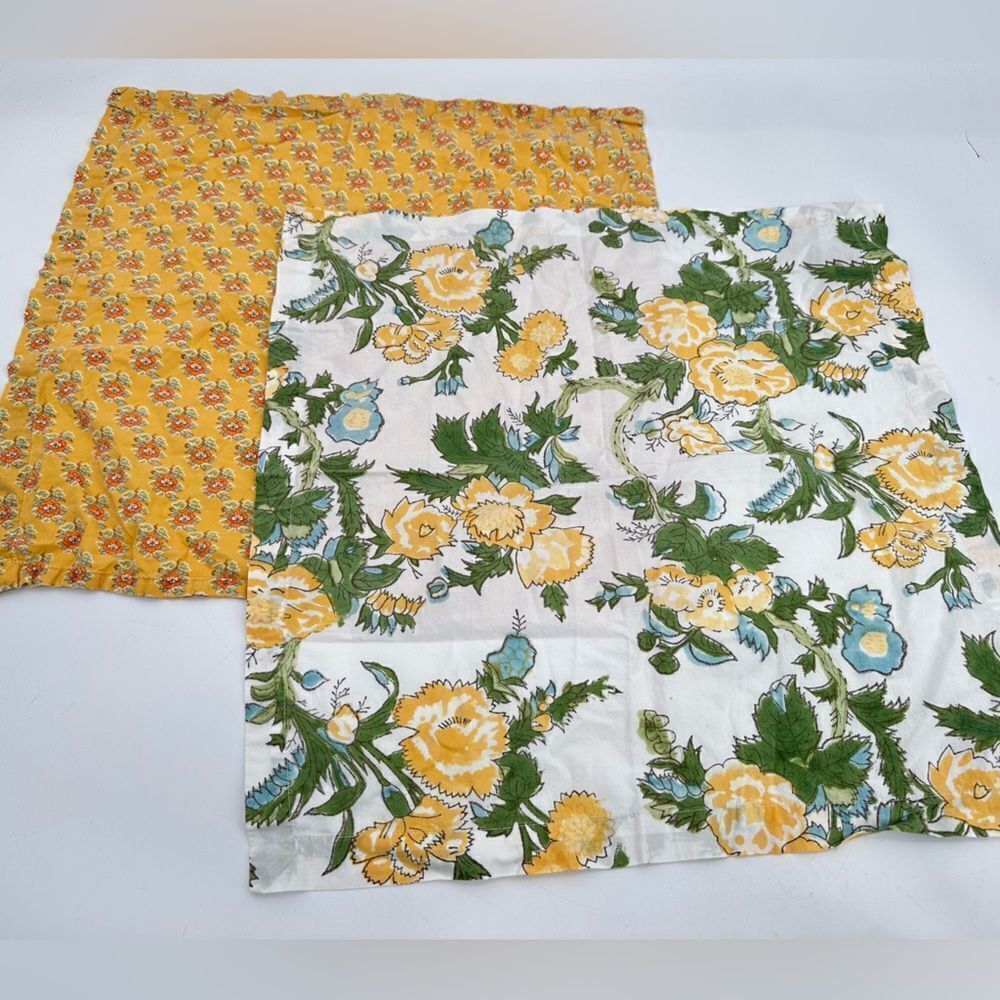 Set Of 2 Pottery Barn Napkins Cotton 20 X 20” Dinner Cloths Floral Yellow